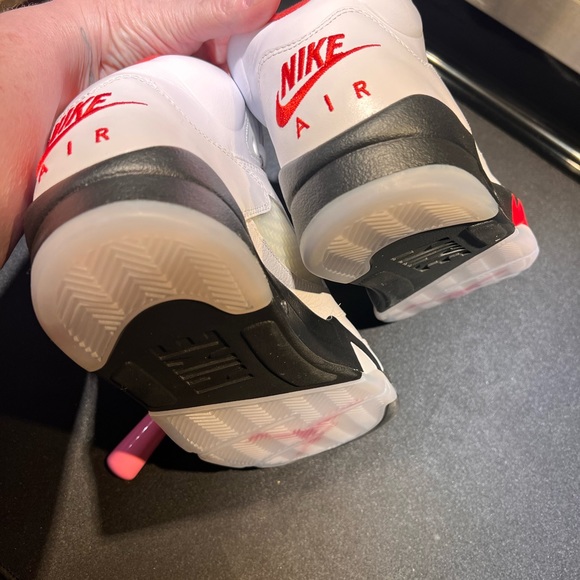 Nike Jordan’s V - Picture 16 of 16